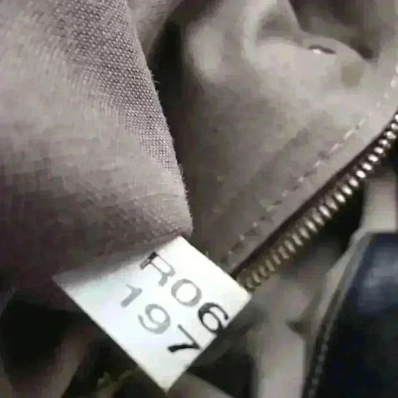 LUXURY MARC JACOBS  SHOULDER BAG​ - Picture 13 of 13